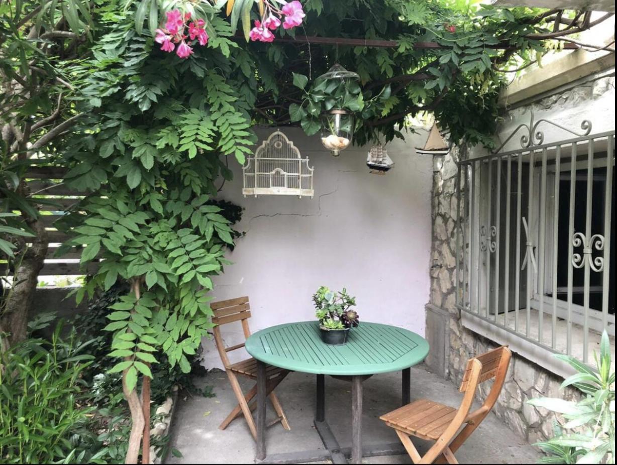 Appartement Complet Ou 2 Chambres De Charme En Centre-Ville Arlés Exterior foto