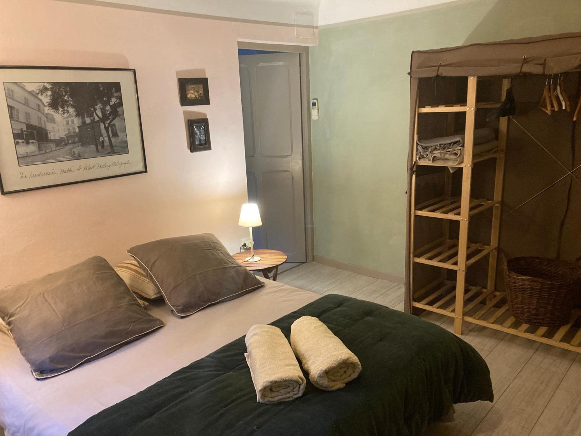 Appartement Complet Ou 2 Chambres De Charme En Centre-Ville Arlés Exterior foto